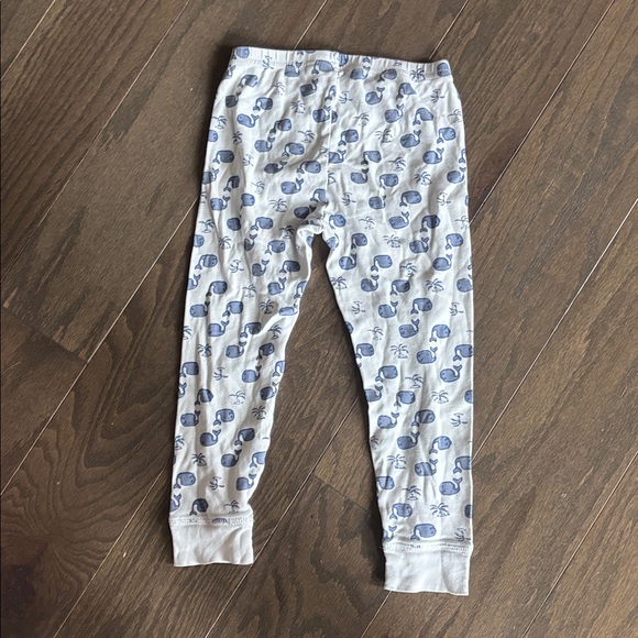 Roberta Roller Rabbit whale print pajamas 6 - Picture 7 of 8